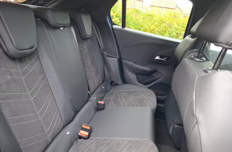 Vauxhall Corsa-e 100Kw Ultimate 50Kwh SG25NVL Blue #4