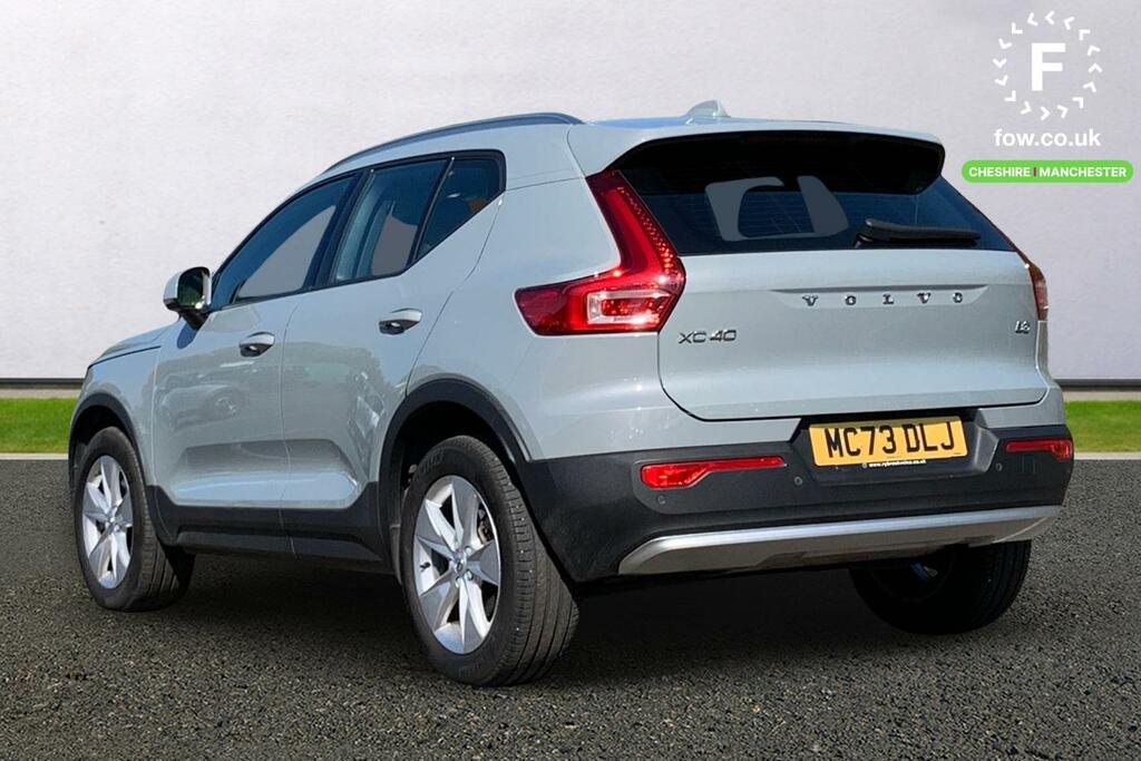 Volvo XC40 2.0 B3p Core MC73DLJ Grey #2