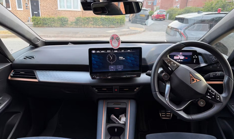 Cupra Born 169Kw E-boost V3 77Kwh MT73WGN Blue #3