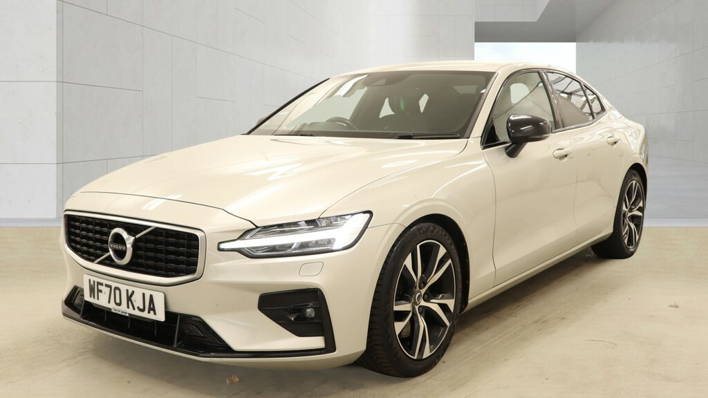 Volvo S60 2.0 T5 R Design Plus Gold #2