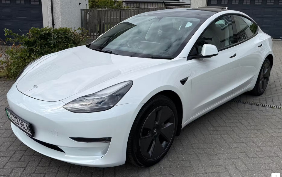 Tesla Model 3 Long Range Awd LC23HLN White #3