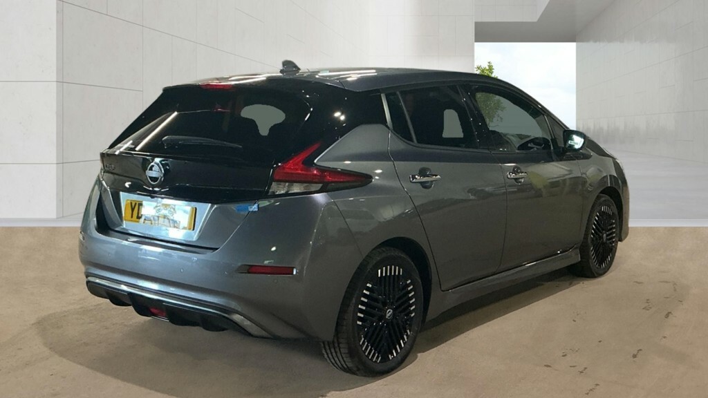 Nissan Leaf 110Kw N-connecta 39Kwh YD23KBT Grey #4