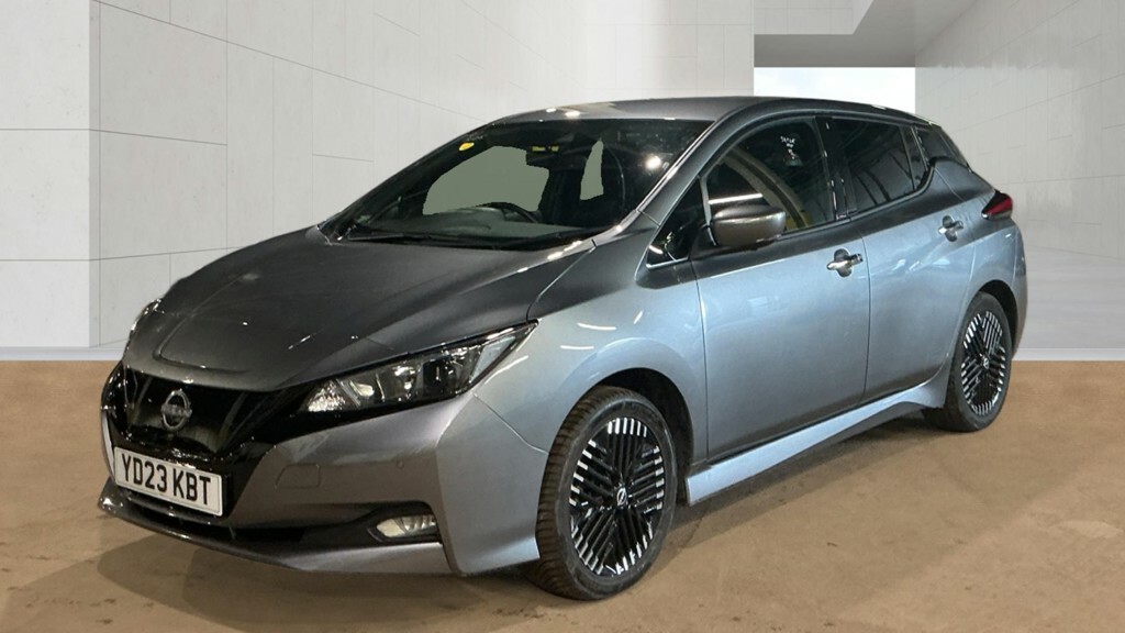 Nissan Leaf 110Kw N-connecta 39Kwh YD23KBT Grey #2