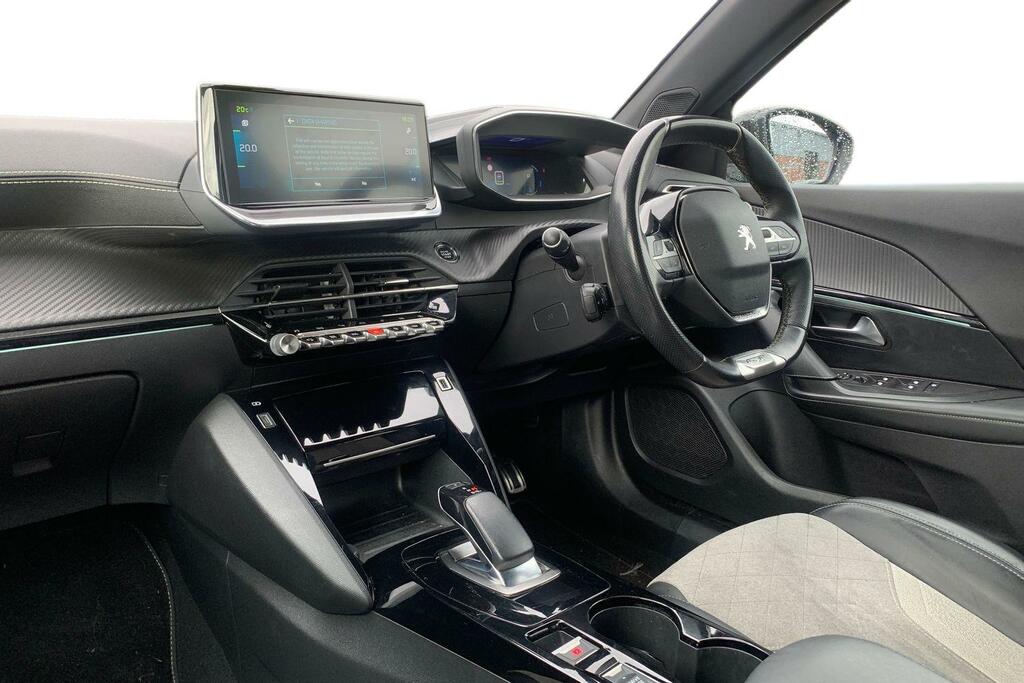 Peugeot e-2008 100Kw Gt Premium 50Kwh Blue #4