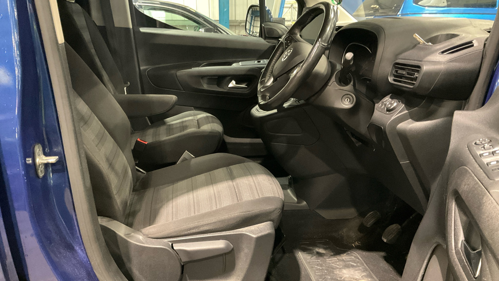 Vauxhall Combo Life Se Blue #11