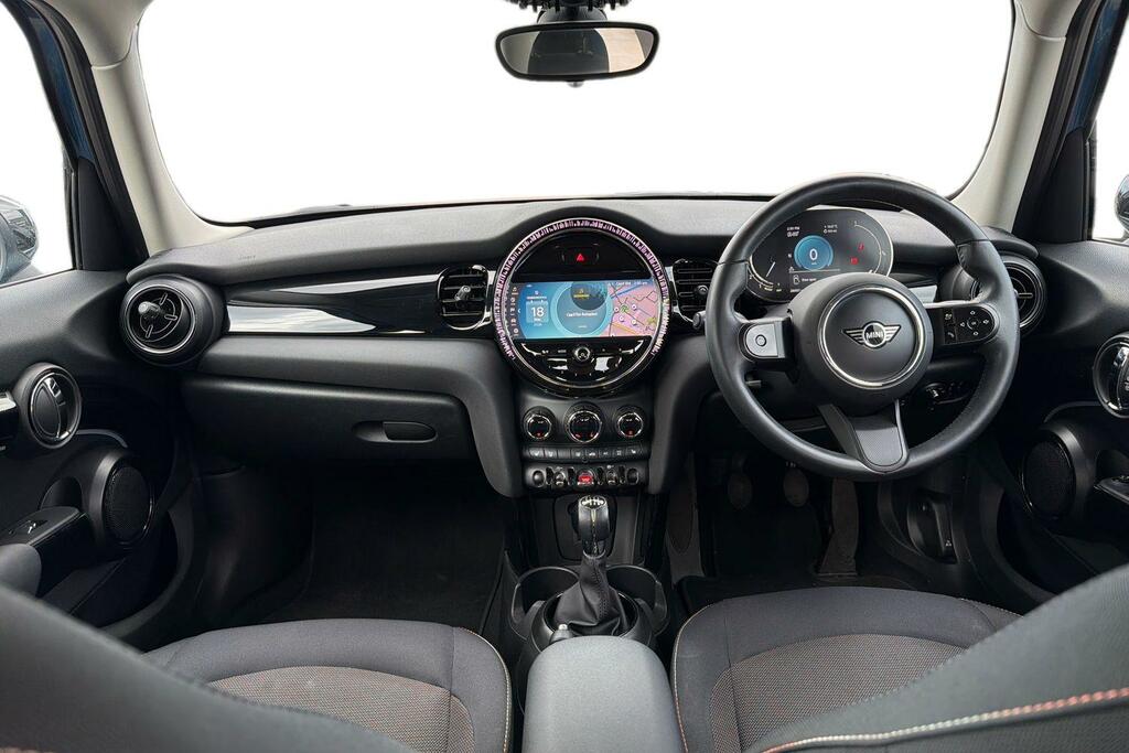 Mini Hatch 1.5 Cooper Classic Comfortnav Pack Blue #3
