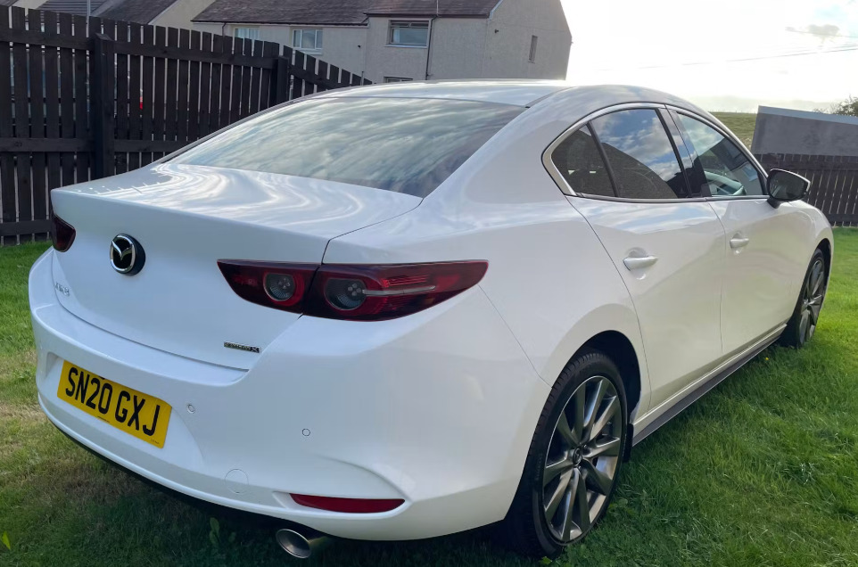 Mazda 3 2.0 Skyactiv-x Mhev Gt Sport White #2