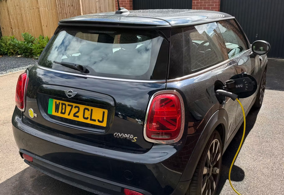 Mini Hatch 135Kw Cooper S Level 3 33Kwh WD72CLJ Black #2