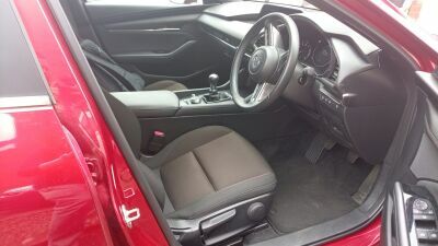 Mazda 3 2.0 E-skyactiv G Mhev Se-l Lux Red #5