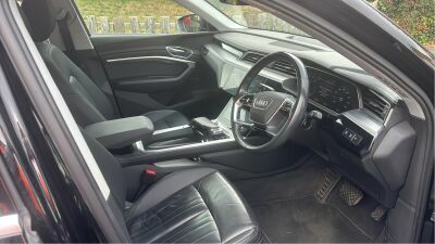 Audi E-tron 300Kw 55 Quattro 95Kwh Black #5
