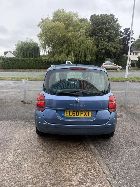 Renault Grand Modus 1.6 Dynamique Vvt Blue #4