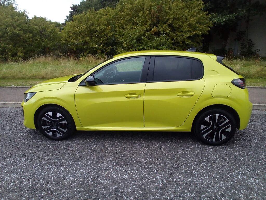 Peugeot 208 New 208 Allure 1.2L Puretech 100 MK74HCF Yellow #5