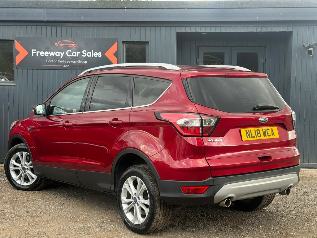 Ford Kuga Suv 1.5 Tdci Titanium Suv Powershift Eu NL18WCA Red #3