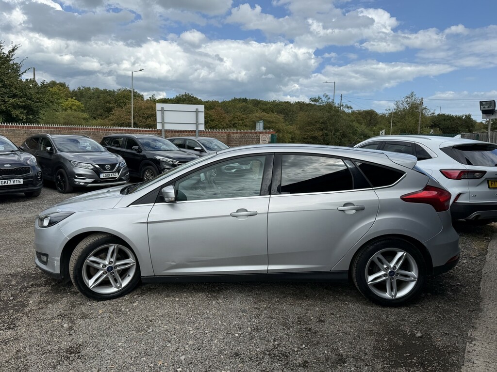 Ford Focus Hatchback 1.6 Zetec Hatchback Powershif FP15YSZ Silver #3