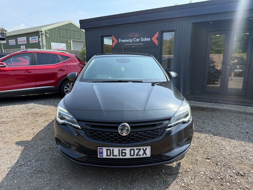 Vauxhall Astra Hatchback 1.6 Cdti Blueinjection Sri Hatchback DL16OZX Black #4