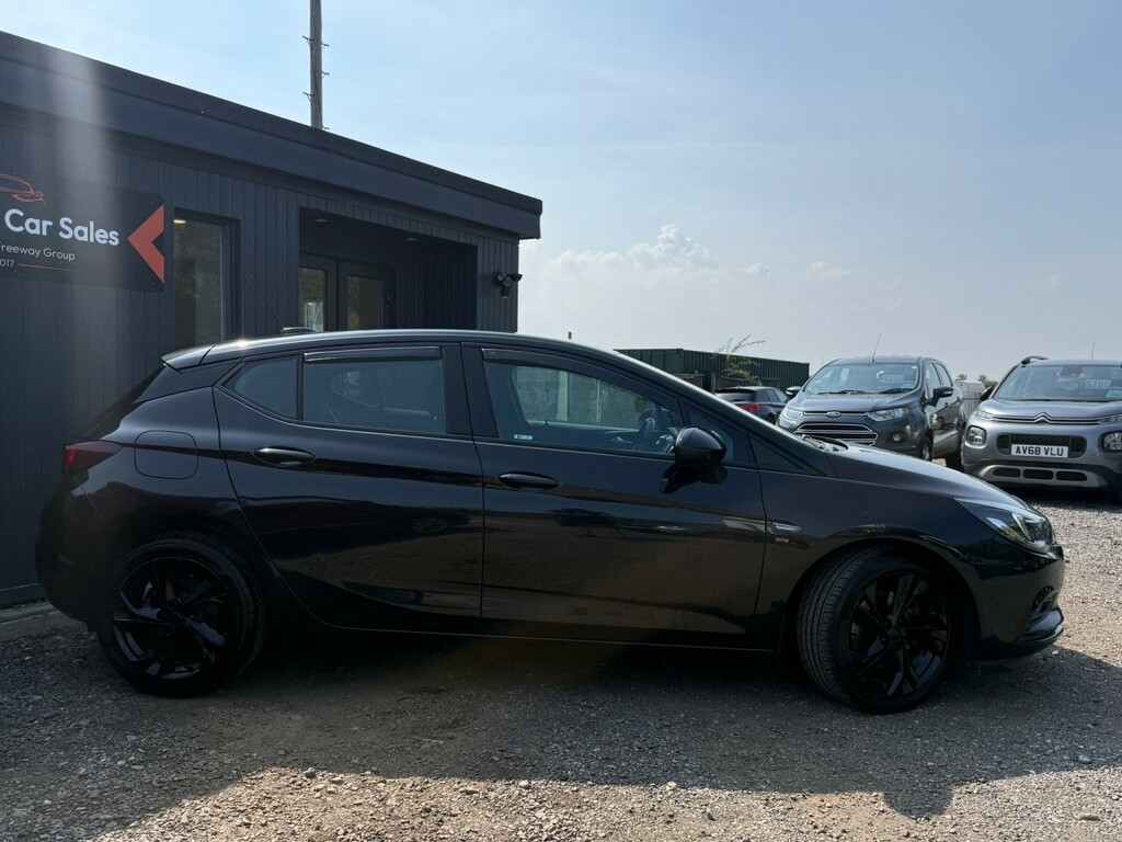 Vauxhall Astra Hatchback 1.6 Cdti Blueinjection Sri Hatchback DL16OZX Black #3