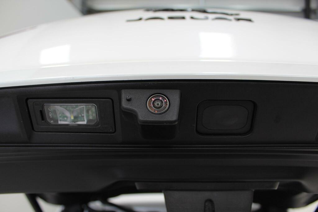 Jaguar I-Pace R-dynamic Hse Black White #28