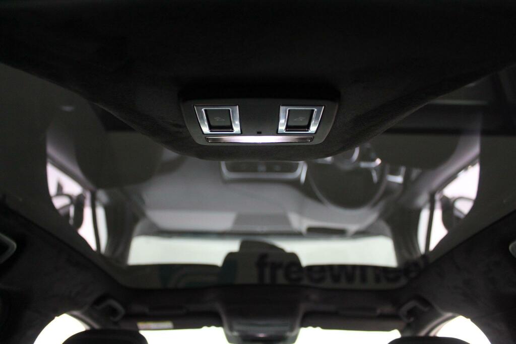 Jaguar I-Pace R-dynamic Hse Black White #32