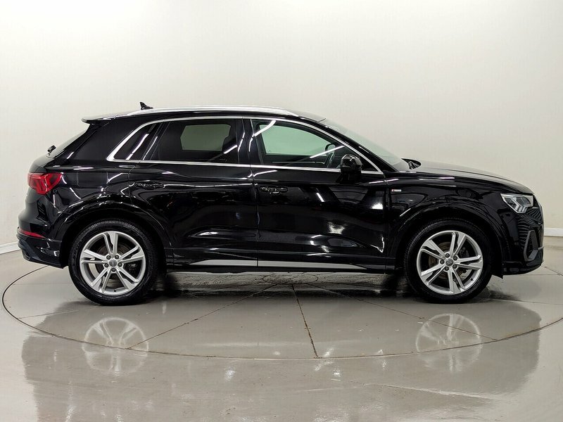 Audi Q3 Tfsi Cod S Line GL20ORJ Black #2