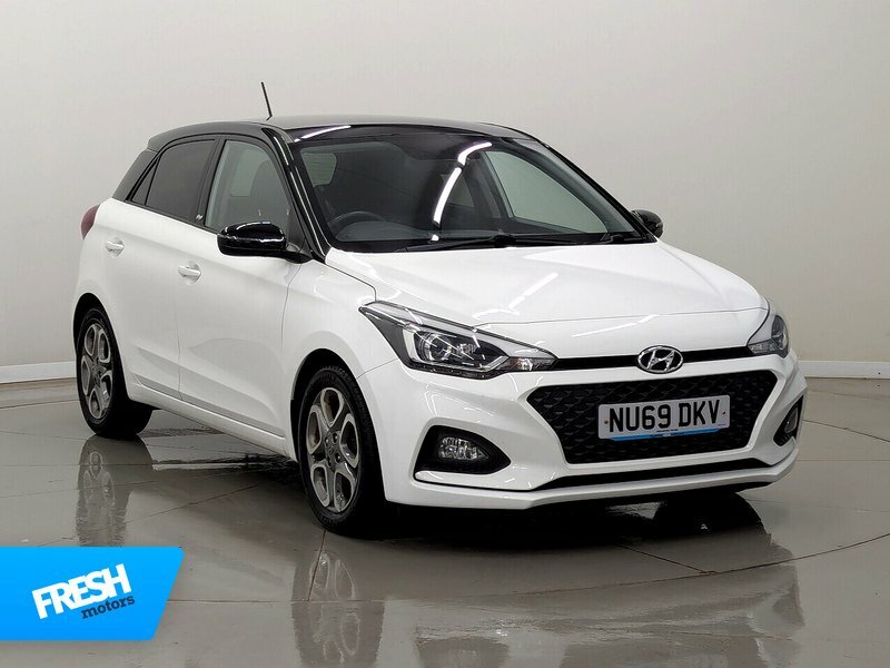 Hyundai I20 Play NU69DKV White