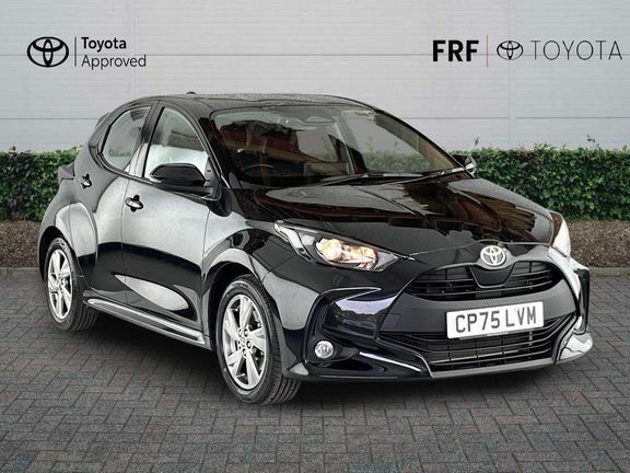 Toyota Yaris Icon Black