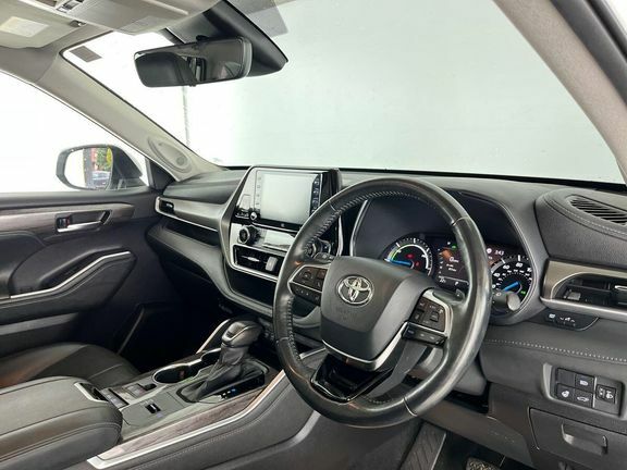 Toyota Highlander Excel Premium  #12