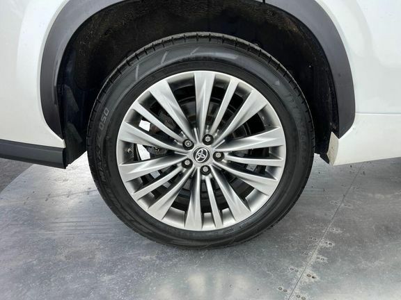Toyota Highlander Excel Premium  #25