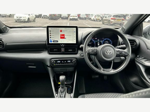 Toyota Yaris Excel CK25YJB White #5