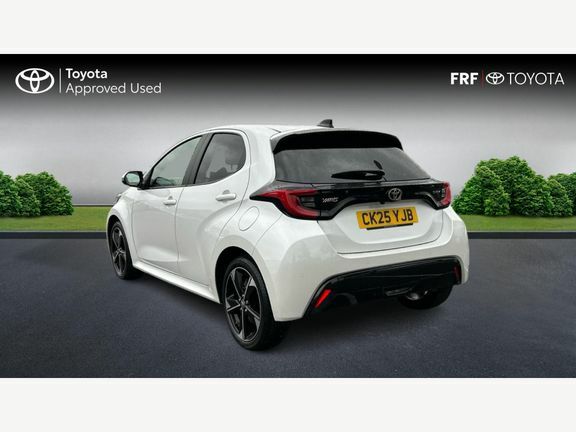 Toyota Yaris Excel CK25YJB White #4