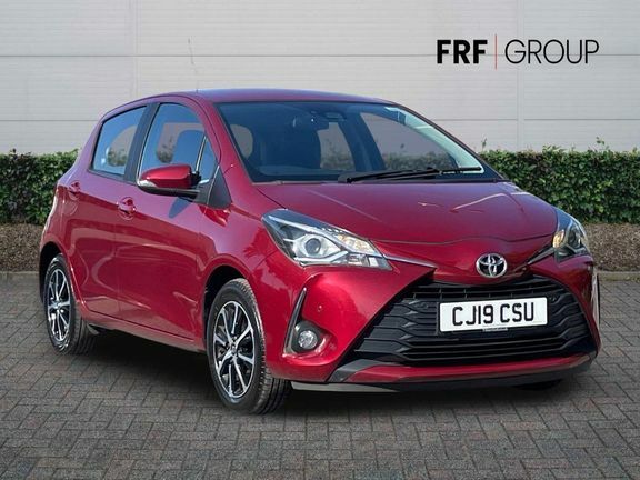 Toyota Yaris Icon Tech 1.5 Red