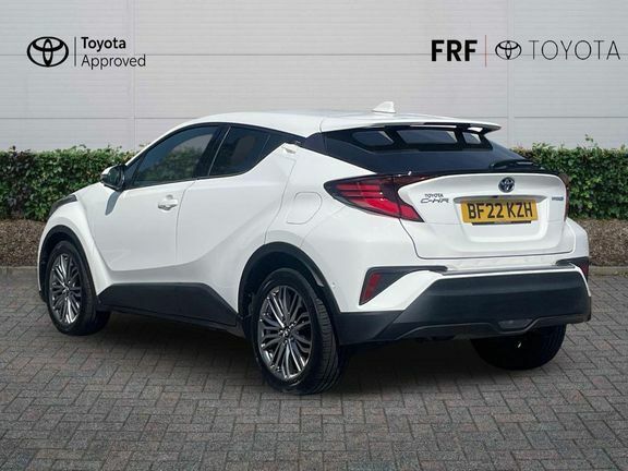 Toyota C-Hr Excel 1.8 White #4