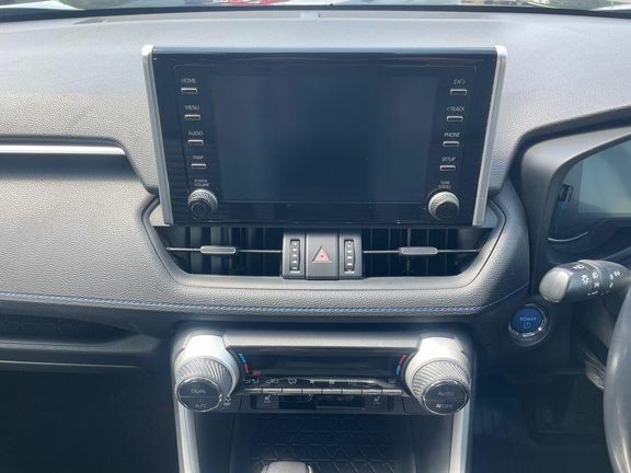 Toyota Rav 4 Dynamic Silver #28