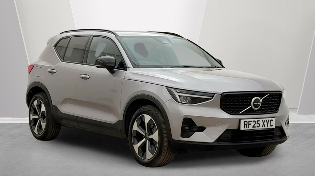 Volvo XC40 Plus, B4 Mild Hybrid, Dark Silver