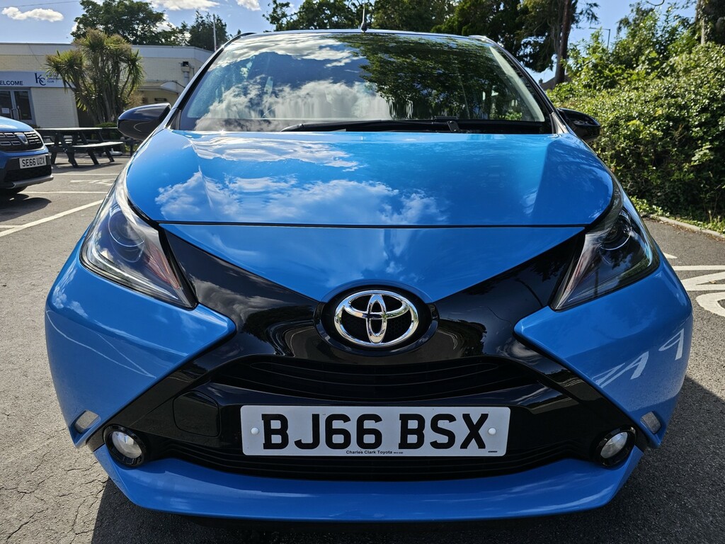 Toyota Aygo 1.0 Vvt-i X-cite 2016 Blue #5