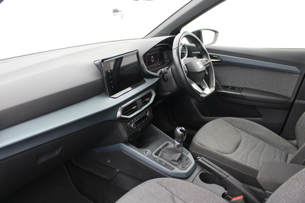Seat Arona 1.0 Tsi Xperience PY23KHB Grey #5