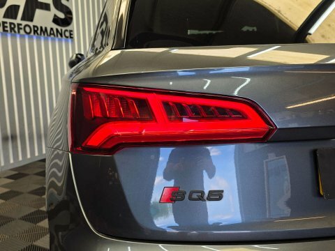 Audi SQ5 3L Null Blue #31