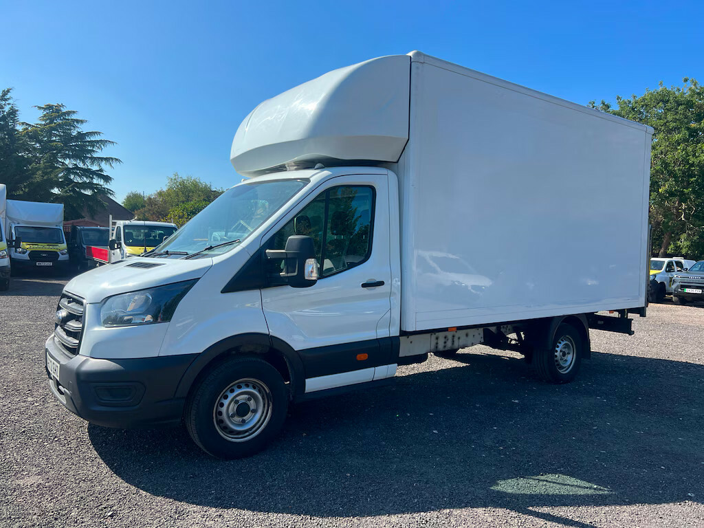 Ford Transit Custom 350 Leader Ecoblue L4 Luton Van Luton Van M LC72EHZ White #3
