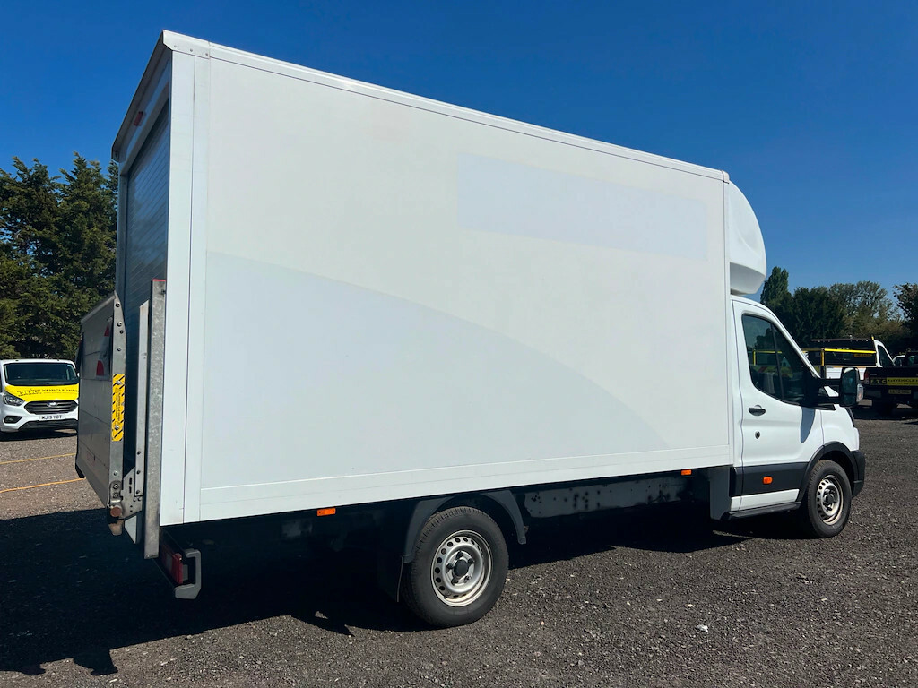 Ford Transit Custom 350 Leader Ecoblue L4 Luton Van Luton Van M LC72EHZ White #5