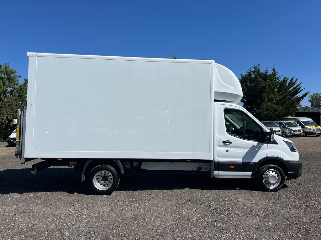 Ford Transit Custom 2.0 Ecoblue 130Ps Chassis Cab Chassis Cab M HN23NXW White #3