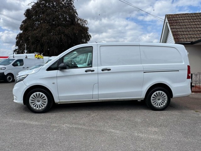 Mercedes-Benz Vito 114 Cdi Progressive Panel White #4