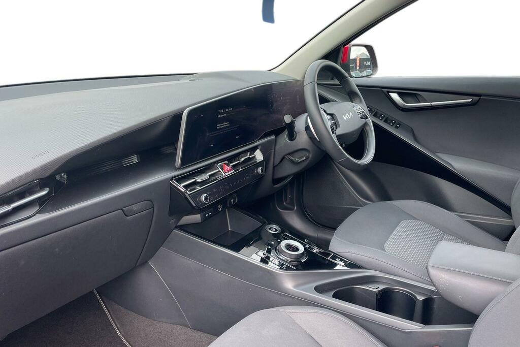 Kia e-Niro 150Kw 2 Nav 65Kwh YG73LNM Red #2