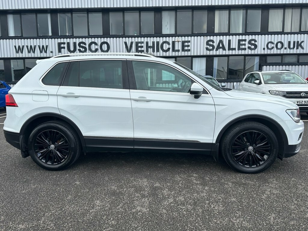 Volkswagen Tiguan 1.4L Se Navigation White #2