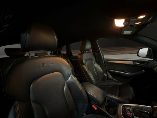 Audi Q5 Red #15