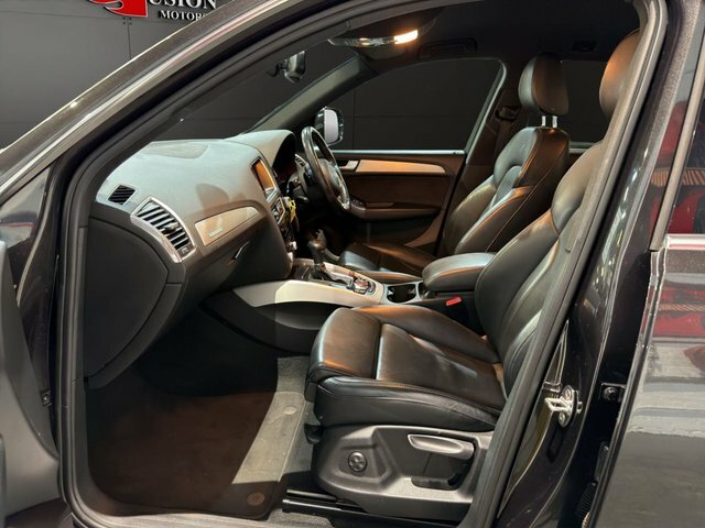 Audi Q5 Red #13