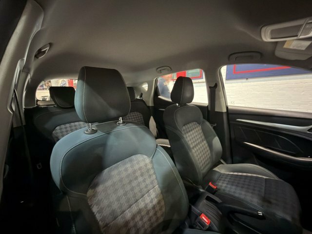 MG ZS Hatchback Blue #15