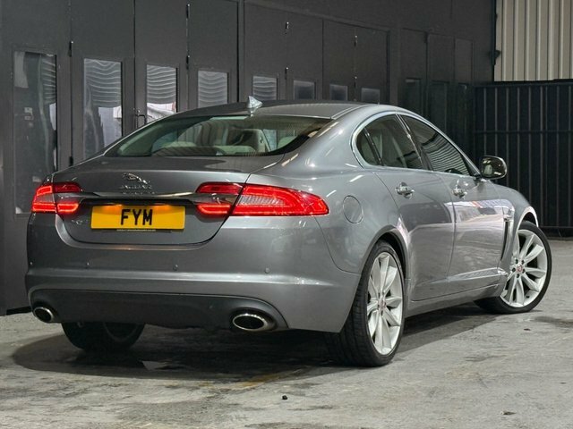 Jaguar XF Grey #20