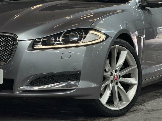 Jaguar XF Grey #24