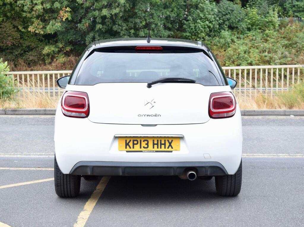 Citroen DS3 Hatchback 1.6 Vti Dstyle Euro 5 201313 White #6