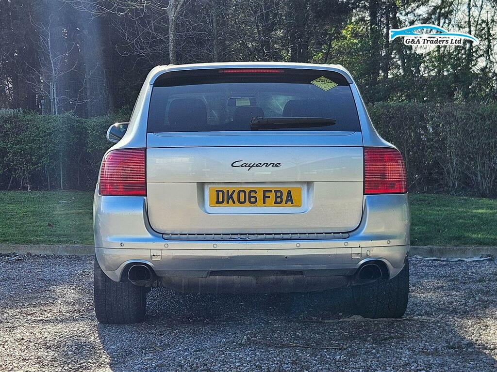 Porsche Cayenne Suv 3.2 V6 Tiptronic S Awd 200606 Silver #6