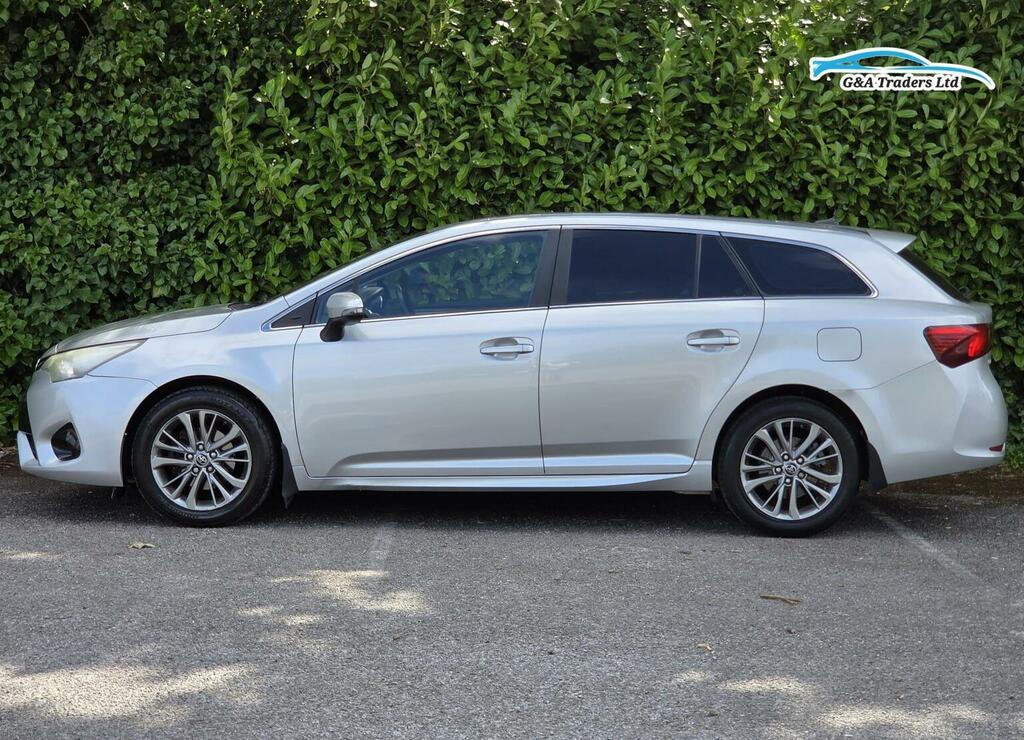 Toyota Avensis Estate 1.6 D-4d Business Edition Touring Sports Eu Silver #4